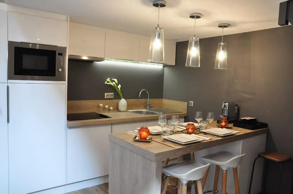 Lille A Part - Gites Urbains Apartment
